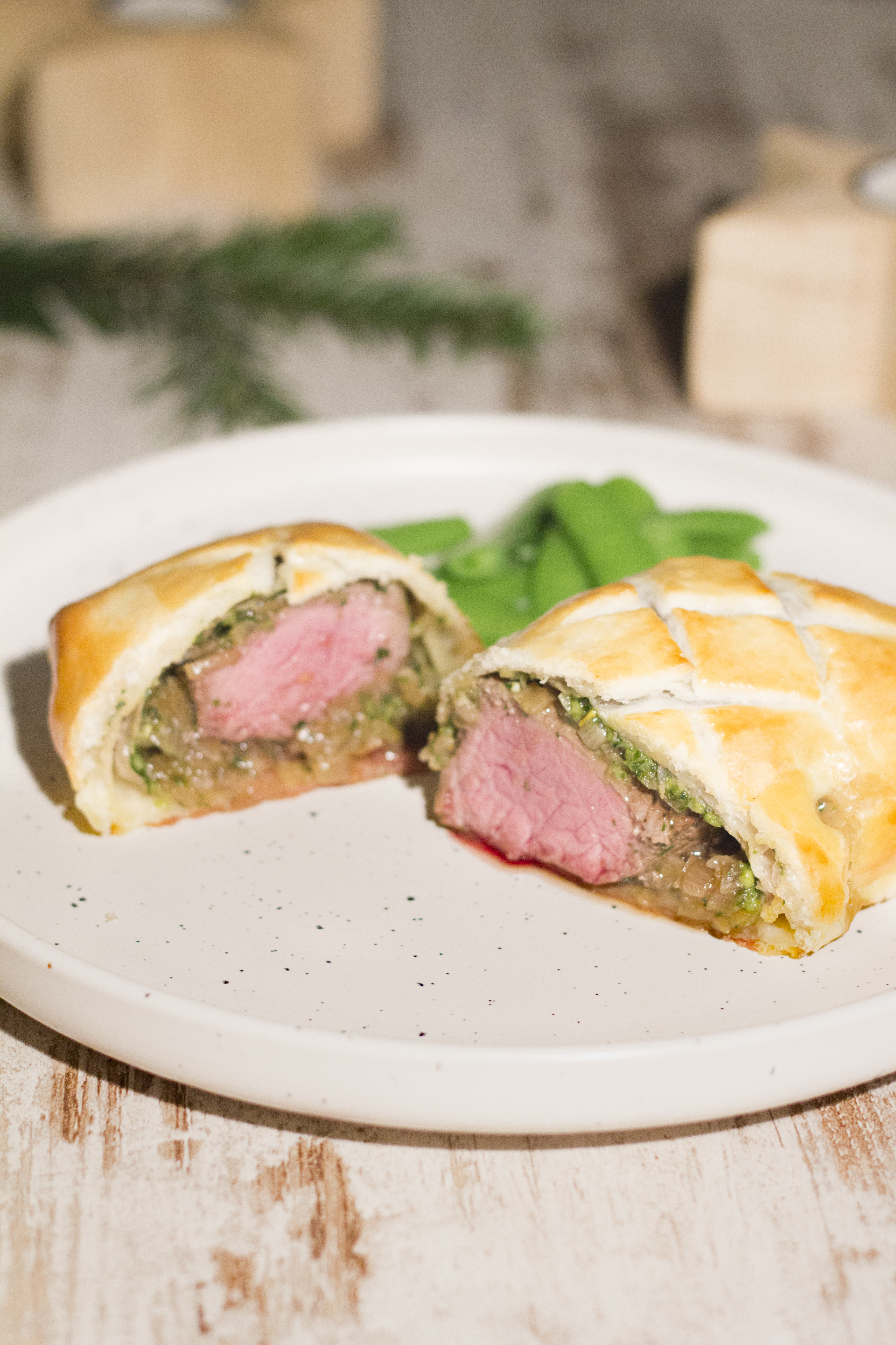 Mini beef wellington met sjalotten en basilicumpesto